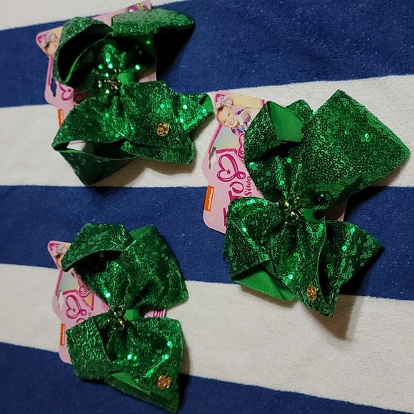 3 New JoJo Siwa St. Patrick's Day Green Sequin Large Hair Bows Shamrock - Picture 1 of 7